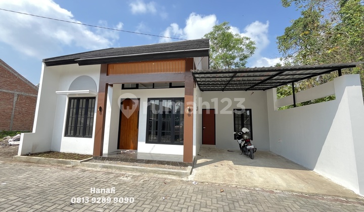 Jogja House for Sale in a Cluster near Sleman Regency Government Office, Yogyakarta.