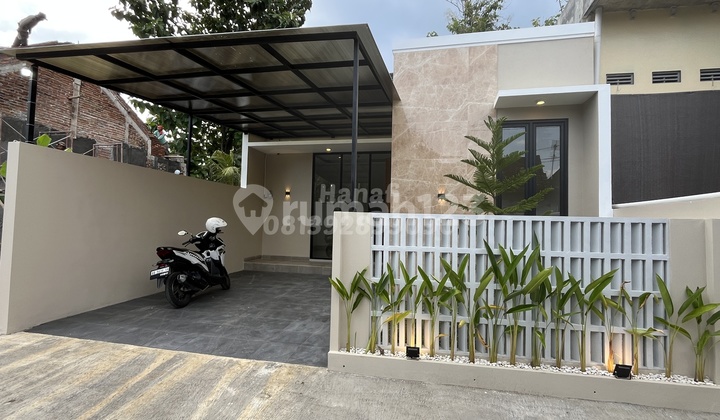 Rumah Cantik Minimalis Timur Rs Atturot Utara Pasar Godean