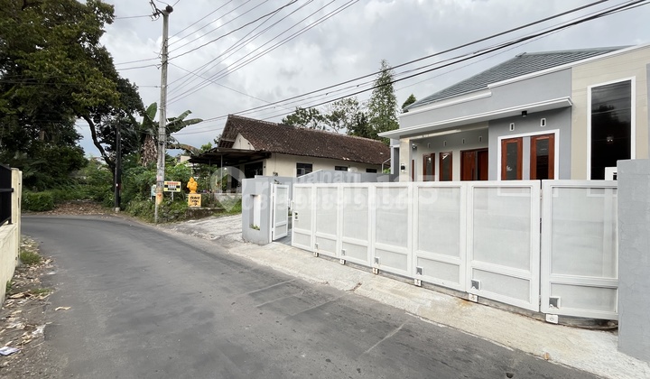 Rumah Minimalis Dekat Puskesmas Mlati Dekat Jalan Raya