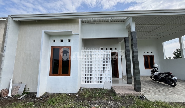 Rumah Jogja Dijual di Jalan Godean KM 9 View Sawah 2