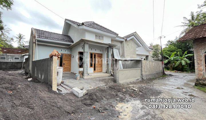 Rumah Jogja Dijual Dekat Puskesmas Seyegan 1