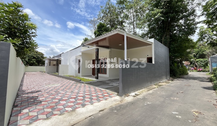 Jogja House for sale near Mlati Health Center 2