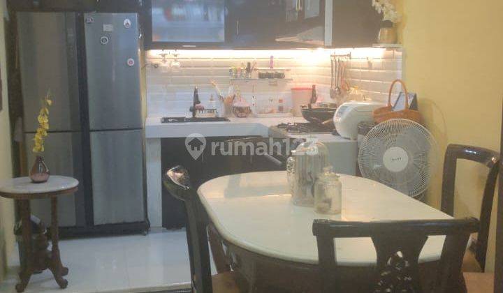 Di Jual Rumah Minimmalis Cantik Siap Untuk Di Huni Lokasi Pondok Kelapa  2