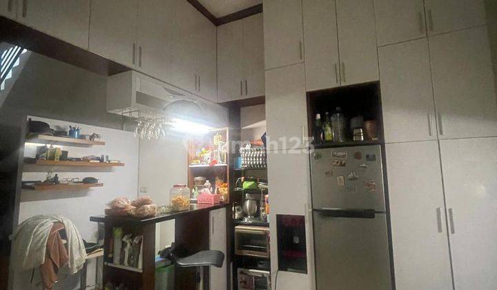 Dijual Rumah Siap Huni Lokasi Strategis Duta Bumi 1