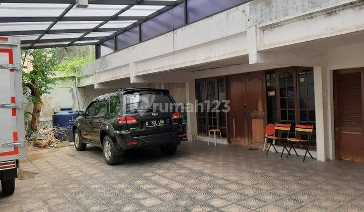 RUMAH MEWAH di JALAN KAMBOJA TOMANG JAKARTA BARAT 1