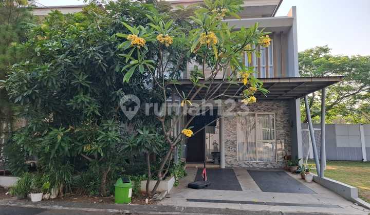 Dijual Rumah Siap Huni di Jgc - Cocok untuk Keluarga