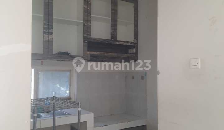 Rumah Cluster Lavesh Harapan Indah Semi Furnished – Lokasi Strategis, Lingkungan Eksklusif 2