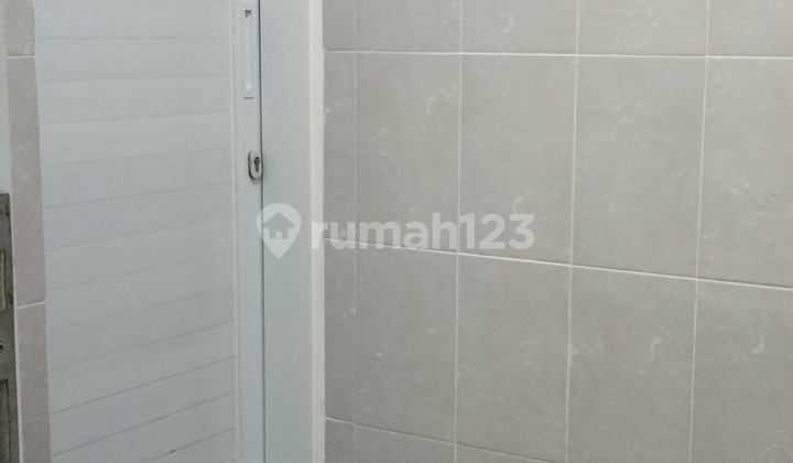 Disewakan Cepat Rumah Baru Dibangun The Royal Residence Cakung  2