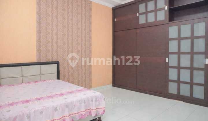 3-Story House in a Safe Neighborhood, Fully Furnished, in Sunter Agung Barat 2