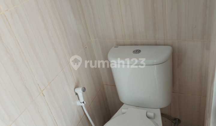 For Rent: Ruko Savoy Jgc, Cakung, East Jakarta 2