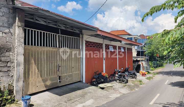 Warehouse Nearly 2 Acres Plus 4 Shophouses in Front Over Contract Warehouse Nearly 2 Acres Plus 4 Shophouses in Front Over Contract