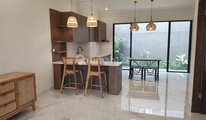 RUMAH SEMI VILLA DI SEMINYAK DEKAT SUNSET ROAD ONE GATE SYSTEM 2