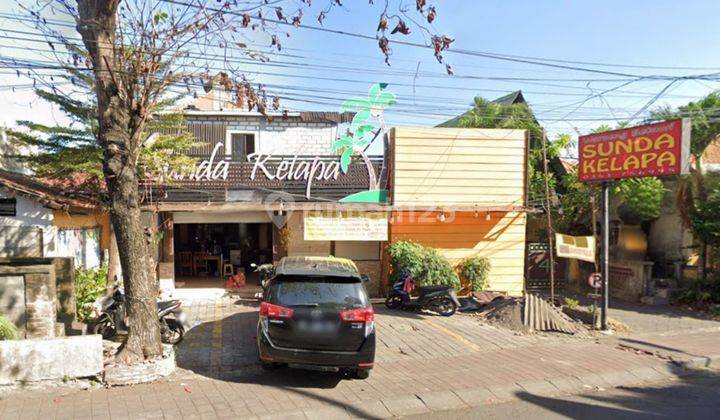 Two-Storey Shophouse Ex Resto Kuta Area Very Strategic Location 2