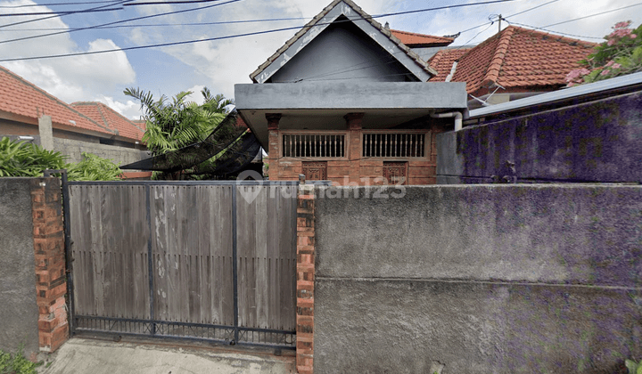 Rumah Sewa 3 Kamar Tidur di Jl. Muding Mekar Lokasi Strategis 1