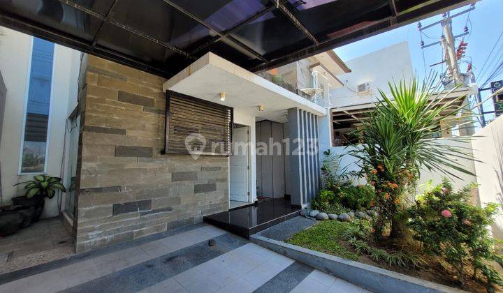 RUMAH MINIMALIS DI TENGAH KOTA DENPASAR JALAN PURA DEMAK 2