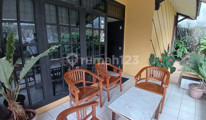 Jual Cepat Rumah Asri 2 Lantai Sayap Dago Siap Huni 2