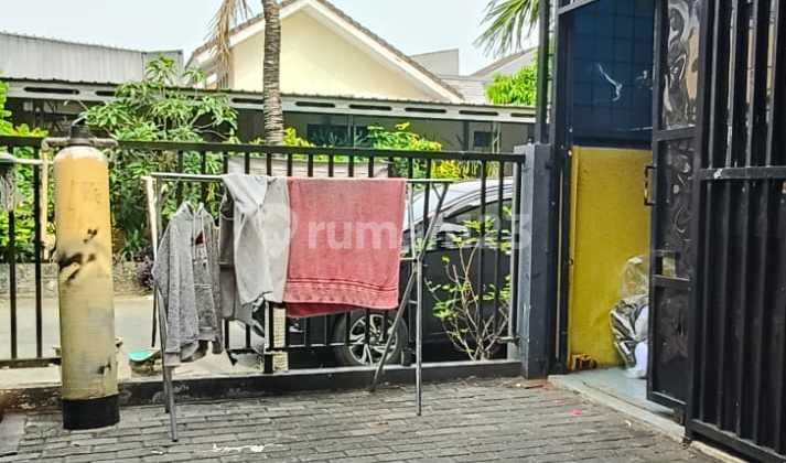 Affordable Hook Houses 1.5 Billion Ifolia Cluster, Kota Harapan Indah, Bekasi 2