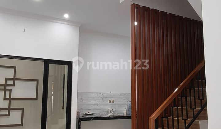 Rumah Bangunan Baru Pondok Kelapa Jakarta Timur 2.05miliar 2