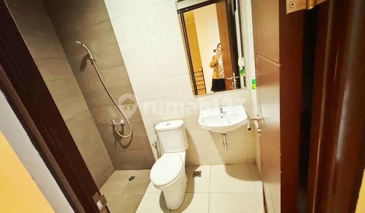 Rumah 2 Lantai Summarecon Bekasi Cluster Burgundy Orchid 2