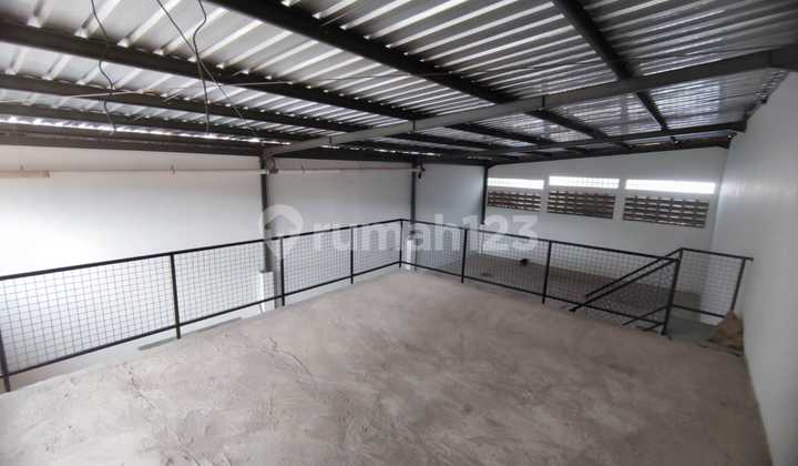 2-Unit Warehouse in Harapan Indah City, Bekasi with Fuso Tronton Access