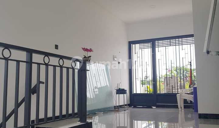 Minimalist House Puli Asem, Pulo Gadung East Jakarta 3.5 floors 3.5 billion 2
