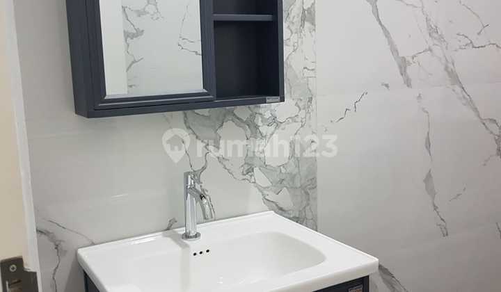 Rumah Mewah Bangunan Baru Komplek Al Duren Sawit Jakarta Timur 2