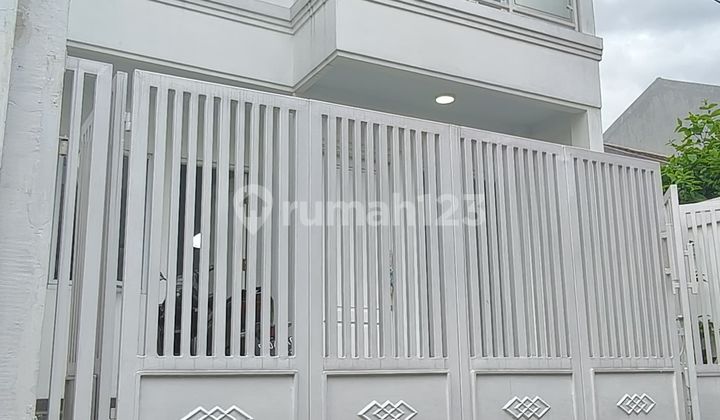 Rumah Bangunan Baru Pondok Kelapa Jakarta Timur 1.7miliar Rumah Bangunan Baru Pondok Kelapa Jakarta Timur 1.7miliar