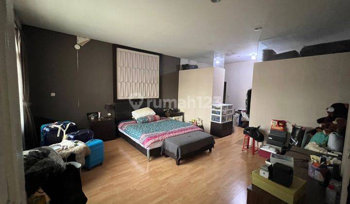  Rumah Semi Furnished Bagus SHM - Sertifikat Hak Milik di Astanaanyar 1