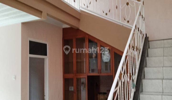 Rumah 2 lantai Bagus Furnished di Cibaduyut 2