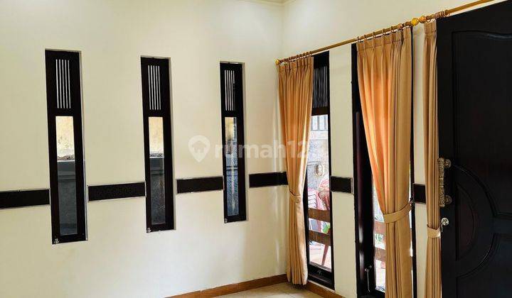 Dijual Rumah Murah  Dengan Taman Yang Luas  Dan Fullly Furnished Denpasar Barat 2