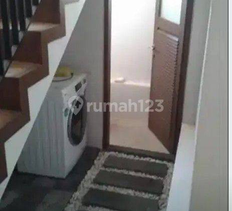 Dikontrakan Rumah Modern Fasilitas Lengkap  Di Jalan Raya Sesetan 2