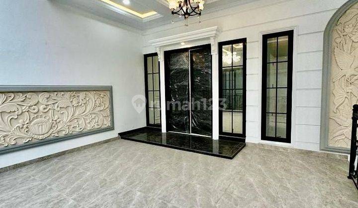 Rumah Baru 3 Lantai American Clasicc Jagakarsa Jakarta Selatan 2