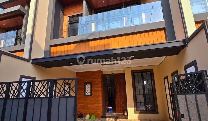 Brand New Rumah Baru Dalam Cluster Kukusan Beji Depok 1