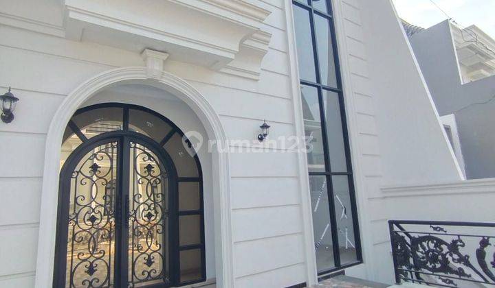 Dijual Rumah Baru American Classic Jagakarsa Jakarta Selatan 2