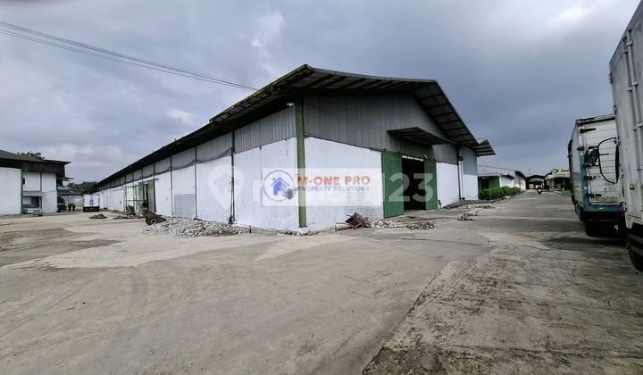 For Rent Warehouse 2050 SqM Renovated in Cikupa
