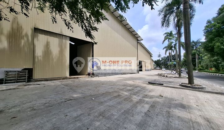 For Rent New Warehouse 1740 & 1625 Mtr Near Toll in Kebon Jeruk