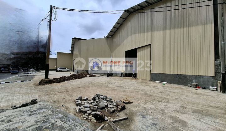 For Rent New Warehouse 814 Meters Roadside in Kebon Jeruk