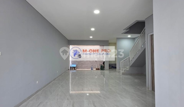 Dijual Rumah Baru Renov 6.5X20 Mtr di Sunrise, Jakarta Barat 2