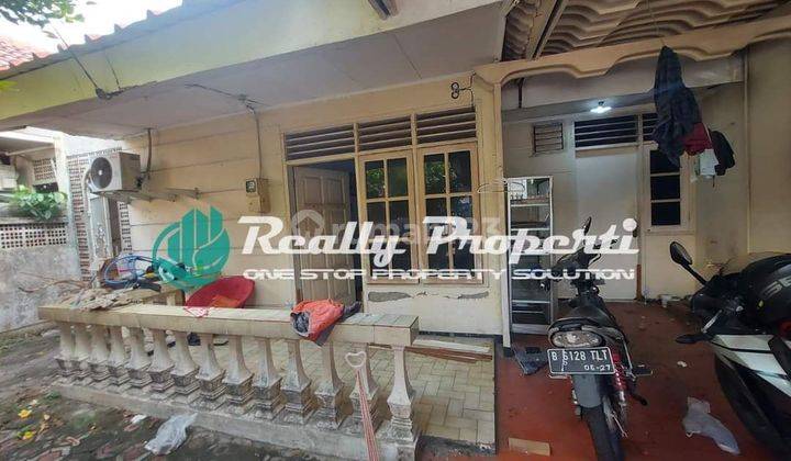 Dijual Rumah Lama 1,5 Lantai Di Komplek  Pondok Bambu Permai- Duren Sawit

 2