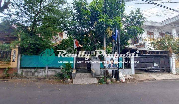 Dijual Rumah lama 2 lantai dengan bonus tanah 20 m² tidak dtercantum dalam SHM, di Duren Sawit

 2