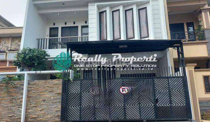 Dijual rumah 2 lantai,  siap huni , semi furnish dalam komplek, lingkungan asri di Duren Sawit Jakarta  1