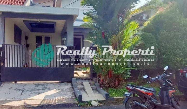 Disewakan Rumah Full Furnished Tinggal Bawa Koper Aja Di Cikunir Bekasi

 2