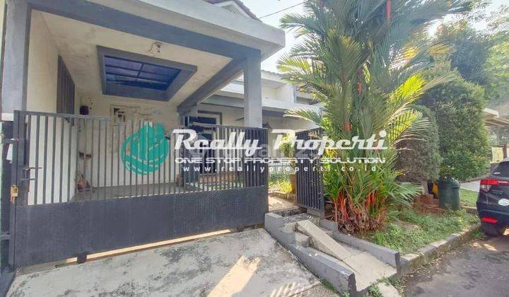 Disewakan Rumah Full Furnished Tinggal Bawa Koper Aja Di Cikunir Bekasi

 1