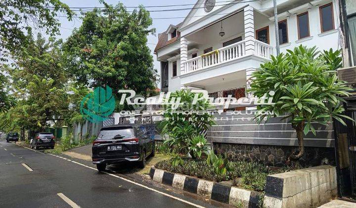 Lr41037 Disewakan Rumah Besar Dan Cantik, 2 Lantai Lingkungan Asri, Tenang, Aman, Nyaman Di Kayu Putih, Jakarta Timur 2