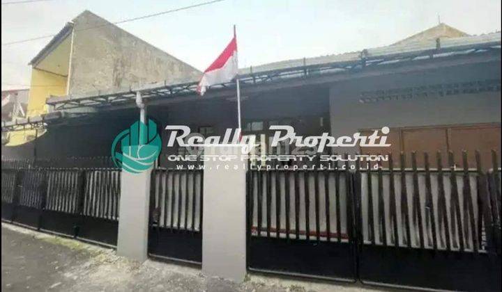 Disewakan Rumah 2 Lantai Baru Renovasi, Strategis ,  Aman, Nyaman Di Tengah Kota Jakarta, Sangat Ideal Unyuk Kantor Di Cawang,  Cipinang Cempedak Jakarta Timur

