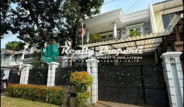 Lr41031 Disewakan Rumah. Mewah 2 Lantai, Dalam Komplek Elite, Semi Furnished Di Lingkungan Tenang, Aman, Nyaman Di Kayu Putih Jakarta Timur

 1