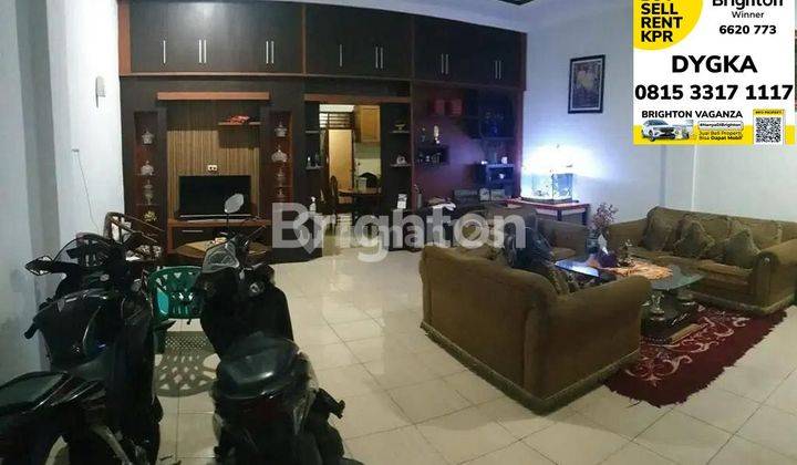 RUMAH MURAH 3 1/2 LANTAI SIAP HUNI DI KAWASAN STRATEGIS KECAMATAN MEDAN TIMUR 2