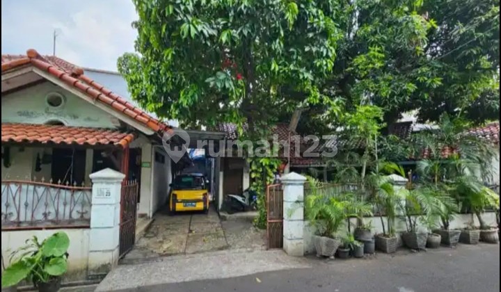 Rumah Lama 10 Kamar Siap Bangun 318 M2 Rumah Lama 10 Kamar Siap Bangun 318 M2