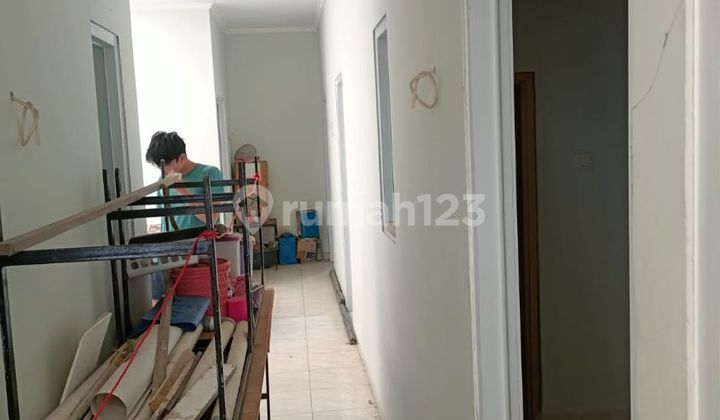 Jual Cepat Rumah Kost 10 pintu + 1 Kios dekat stasiun Tebet 2