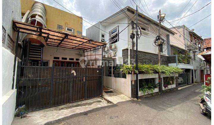 Rumah Kost Full 14 Kamar Omset 20jt-an per Bulan di Tebet 1